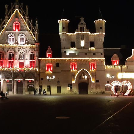 Het Maelslot Apartment แมคเคอเลอ ภายนอก รูปภาพ