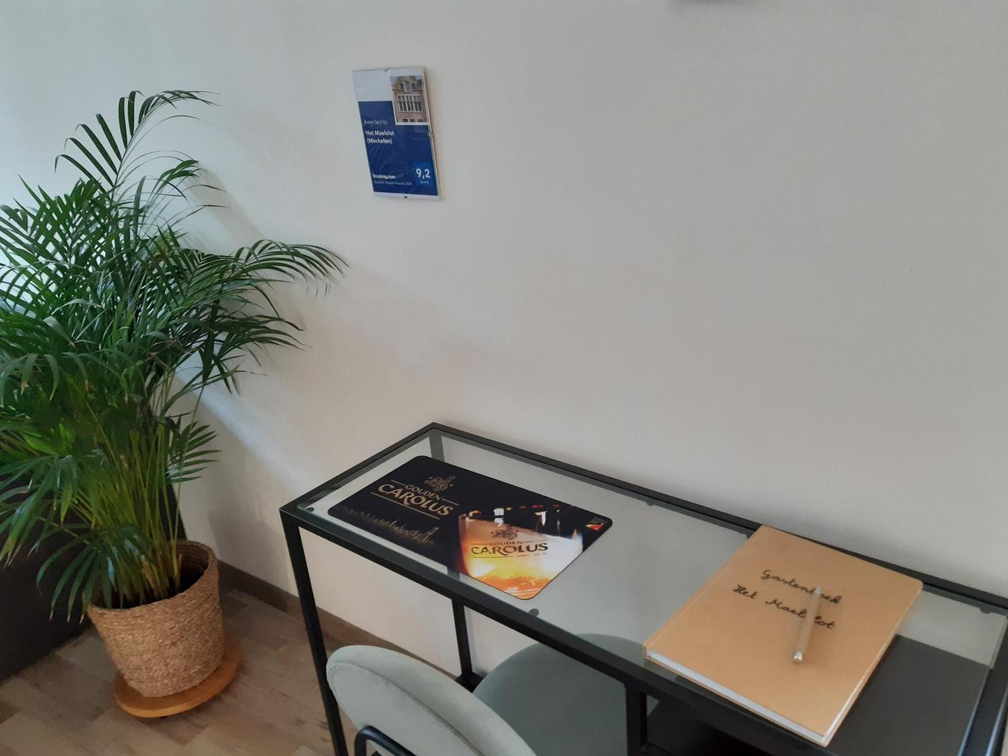 Het Maelslot Apartment แมคเคอเลอ ภายนอก รูปภาพ